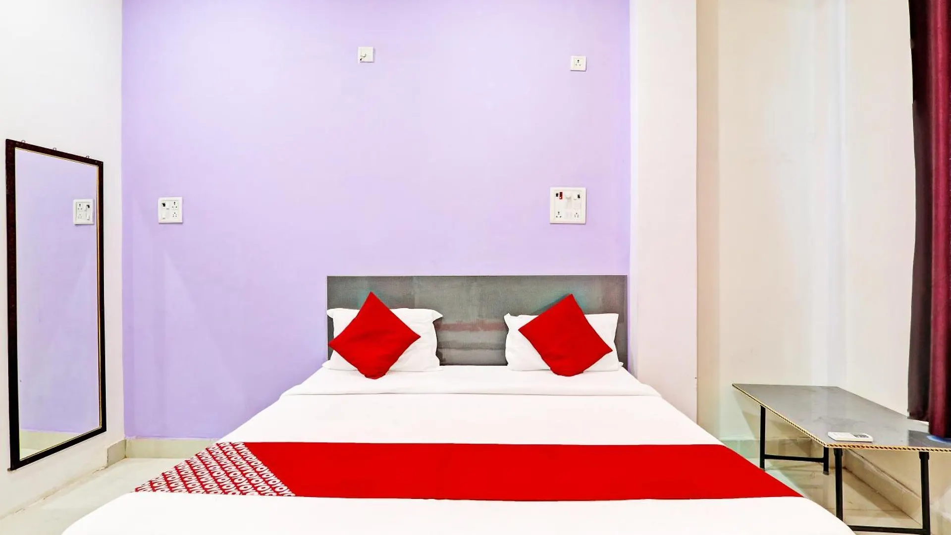 ***  Hotel O Holiday Banaras Stay Βαρανάσι Ινδία
